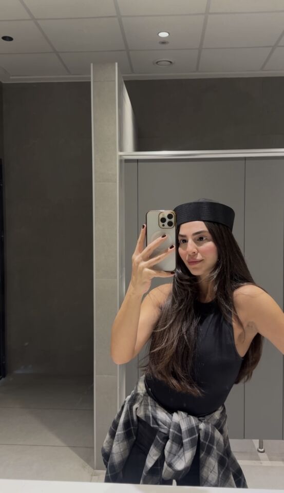 Siyah docker trend şapka