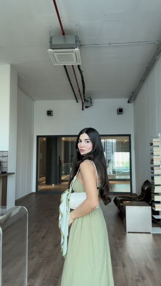 Tatlı yeşil prenses elbise