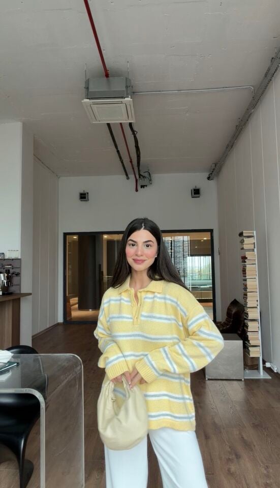 Sarı tonlu yün Polo kazak