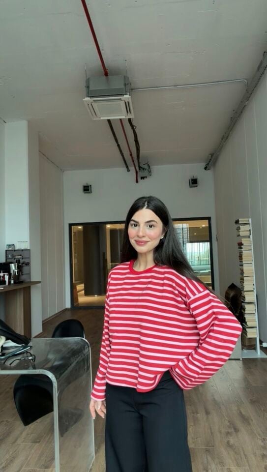 Pembe ton geçişli şardonsuz Sweat