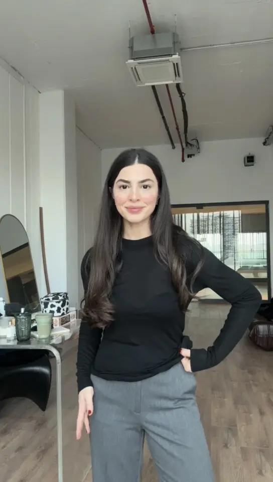 Karol marka ince siyah basic bluz