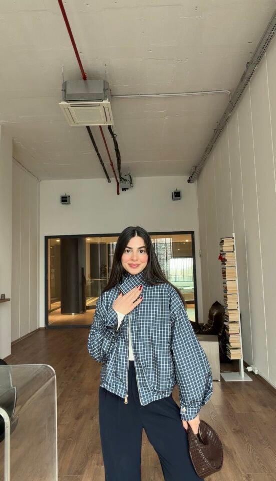 Dik yaka fermuarlı larcivert tonlu ceket