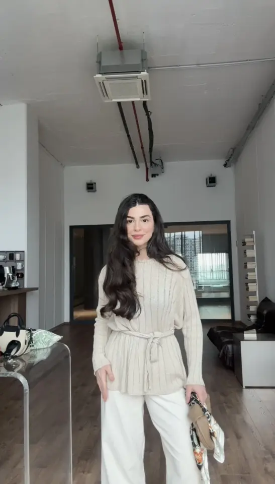 Vizon bağlamalı ince triko