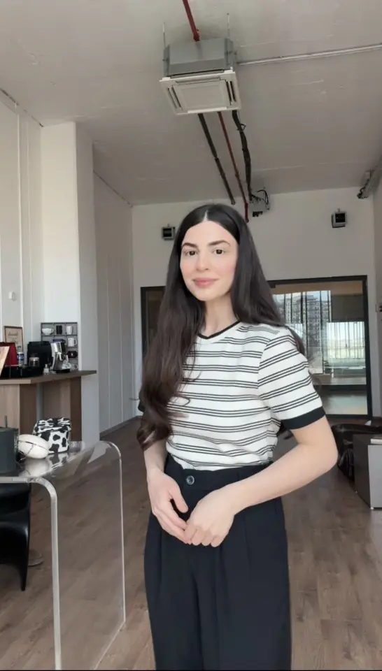 Kısa kollu beyaz siyah çizgili basic