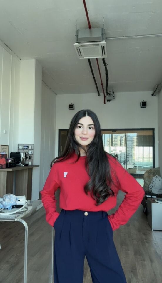 Orjinal marka ami kırmızı basic