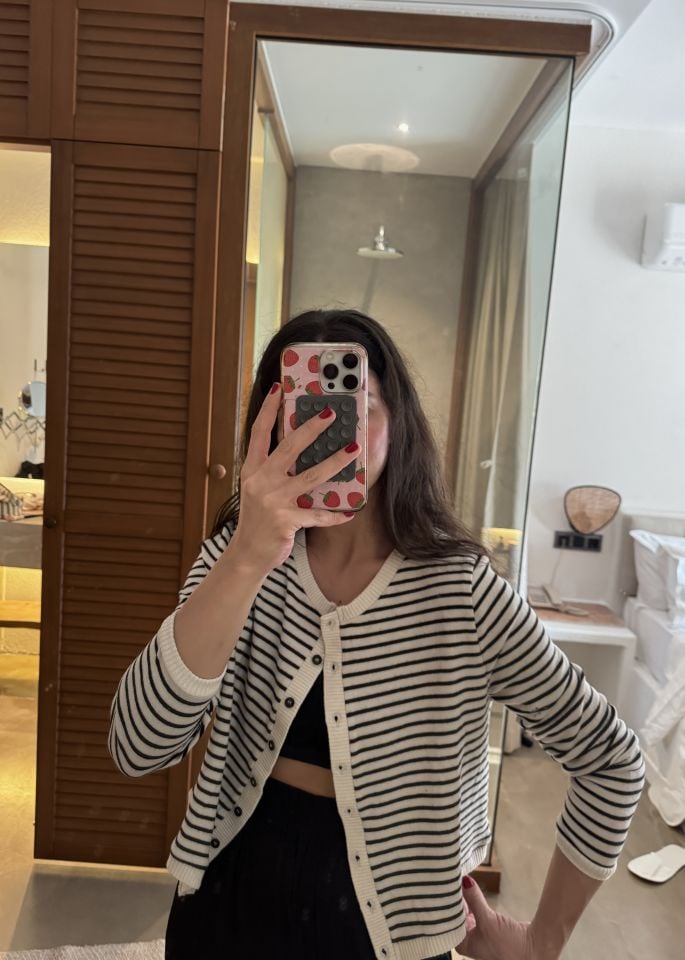 Çizgili sezon düğmeli triko