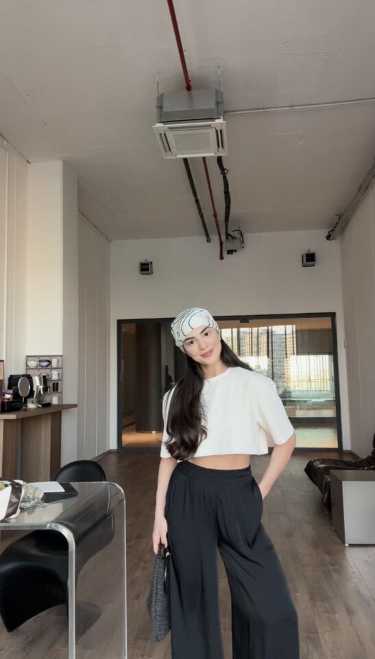 Siyah beli lastikli premıum saten pantolon