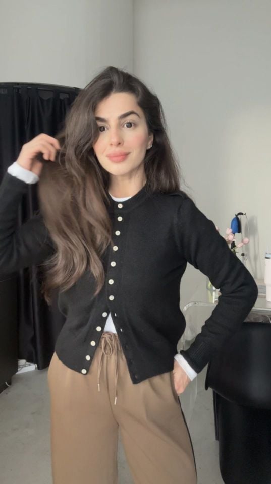 Premium kalite siyah düğmeli hırka kazak