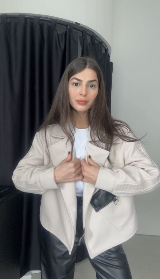 Premium kalite deri detaylı kaşe ekru ceket