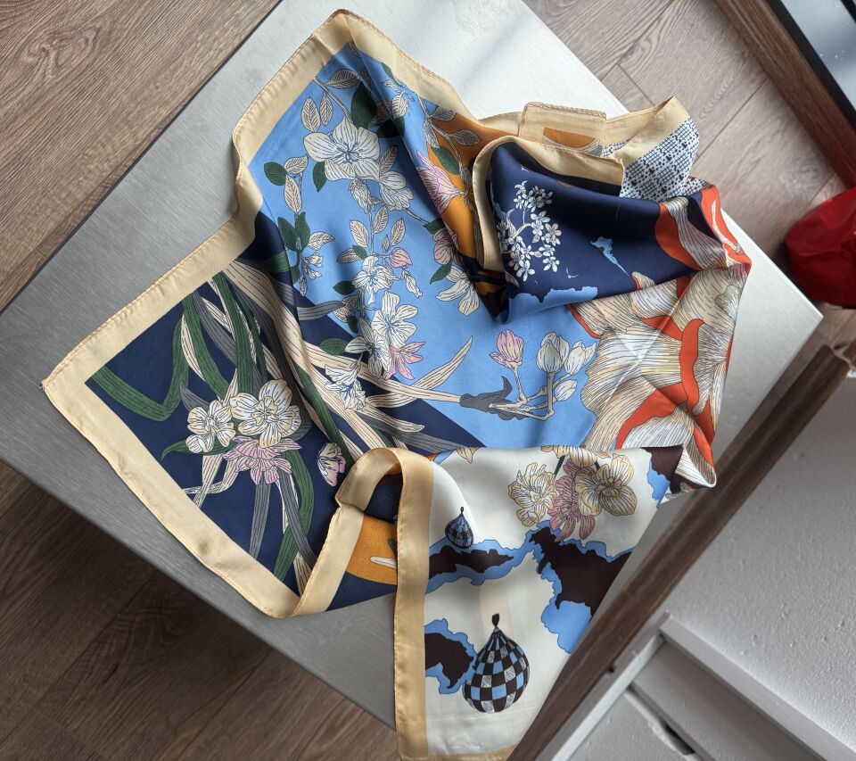 Yeşil Ekru geçişli ipek Fular