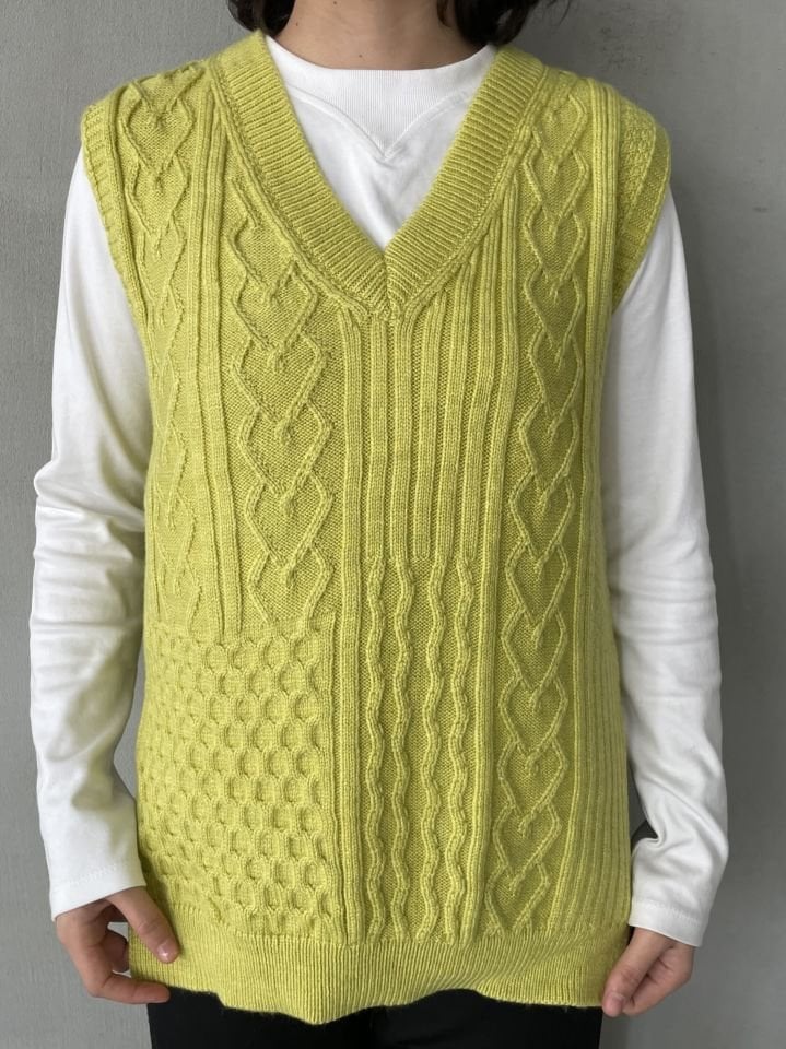 Yağ yeşili örgü tasarımlı triko süveter