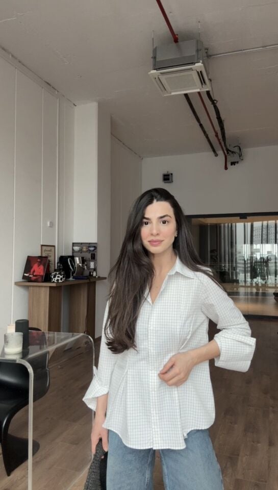 Trend belden oturtmalı minimal kareli gömlek