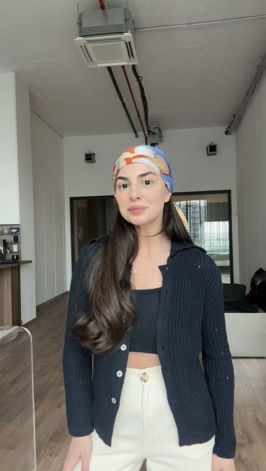 Lacivert içi askılı ajurlu triko takım