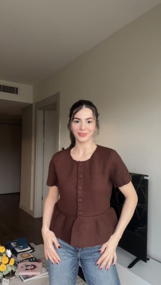 Kahve düğmeli prenses kazak