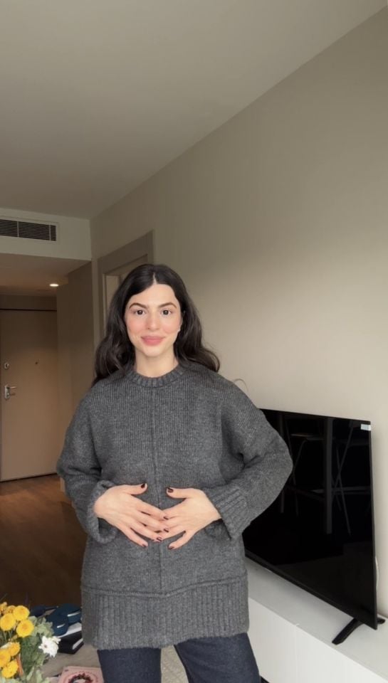 Ters dikiş detaylı antrasit tok dokulu kazak