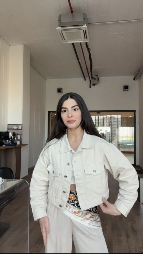 Ekru krem yıkamlı jean ceket