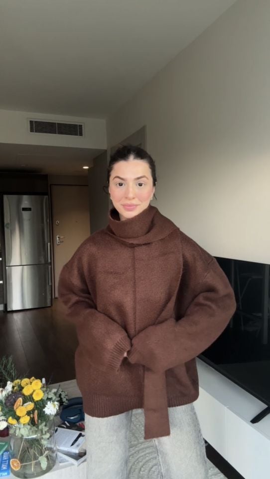 Bağımsız şallı kahve kazak