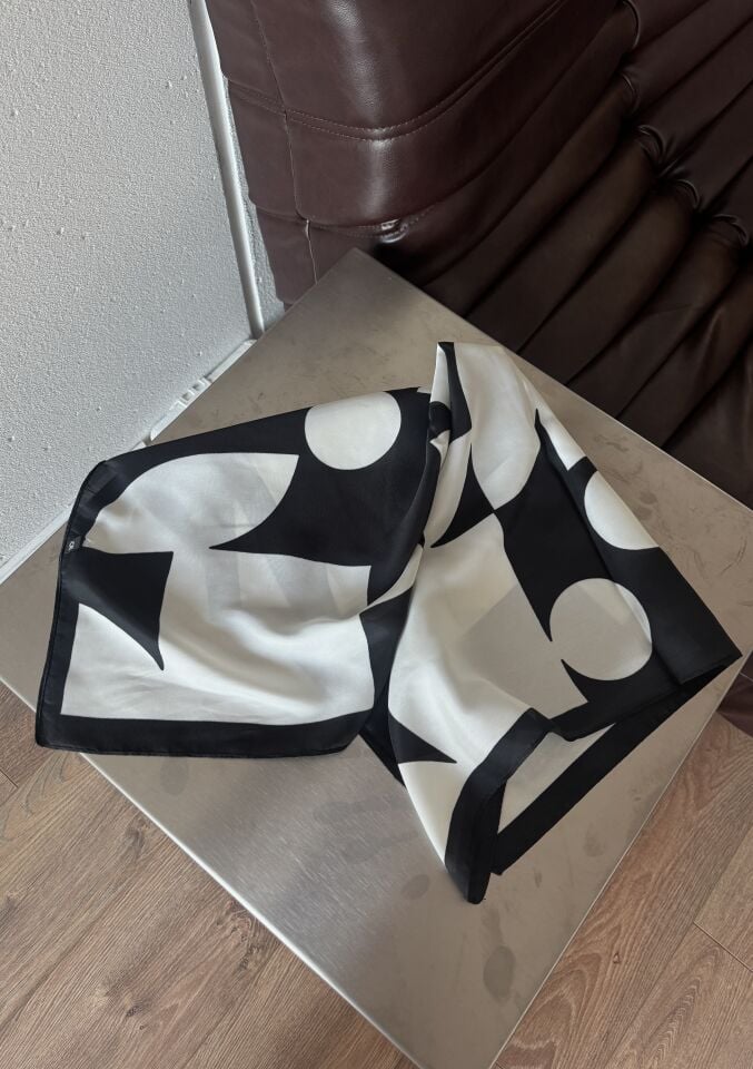 Geometrik ipek fular