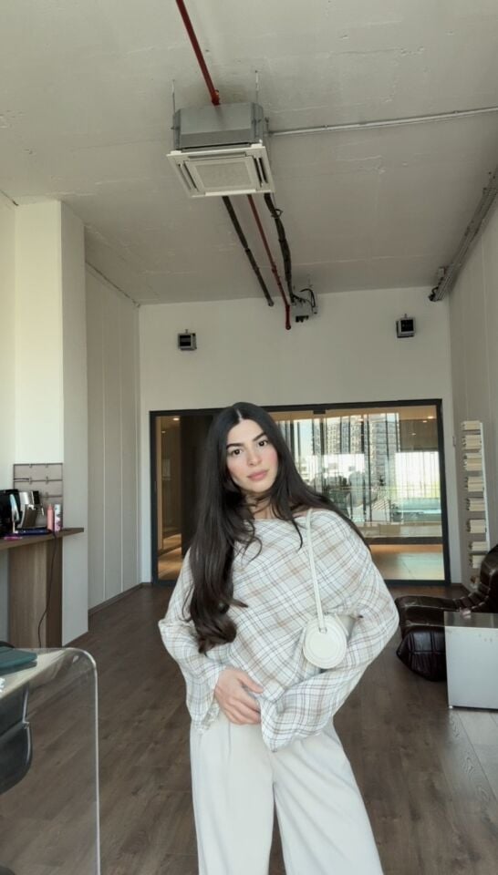 Volan kollu vizon kareli tasarım bluz