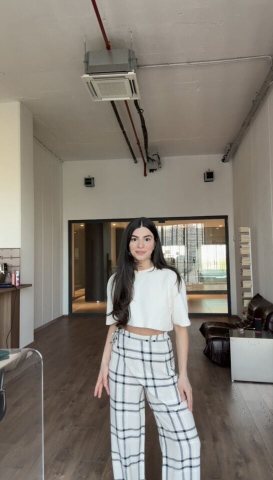 Lacivert çizgili fularlı beli lastikli pantolon