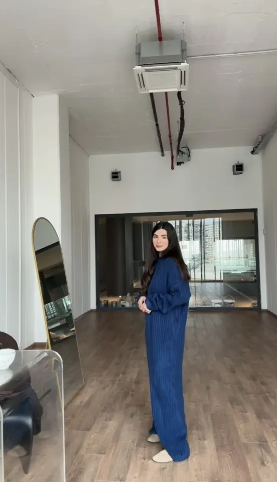 Bisiklet yaka tok triko mavi maxi boy elbise