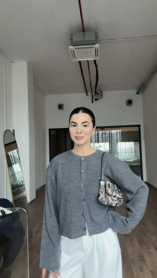 Füme gri düğmeli triko hırka kazak