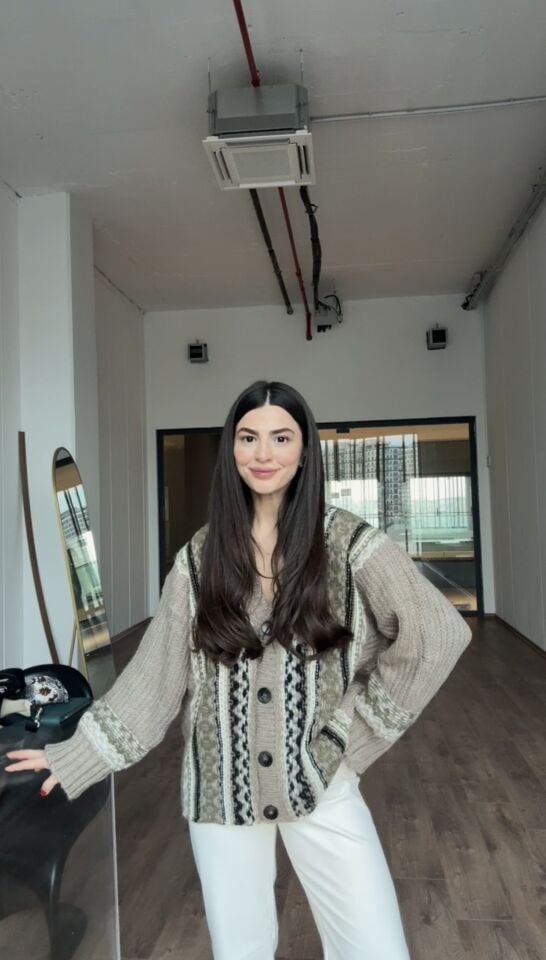 V yaka desenli vizon Hırka